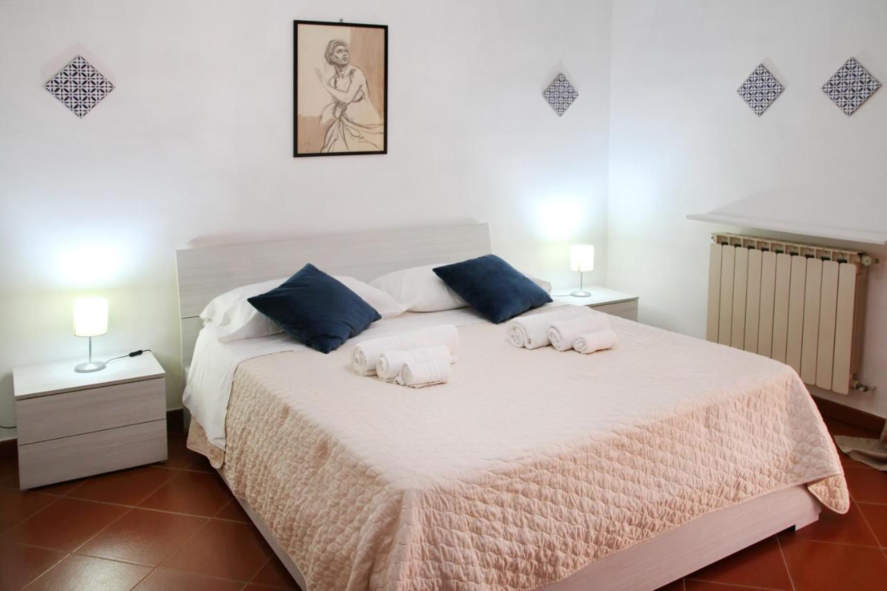 Attico Vista Mare Con Terrazza E Spa Riscaldata Santo Stefano di Camastra Ngoại thất bức ảnh