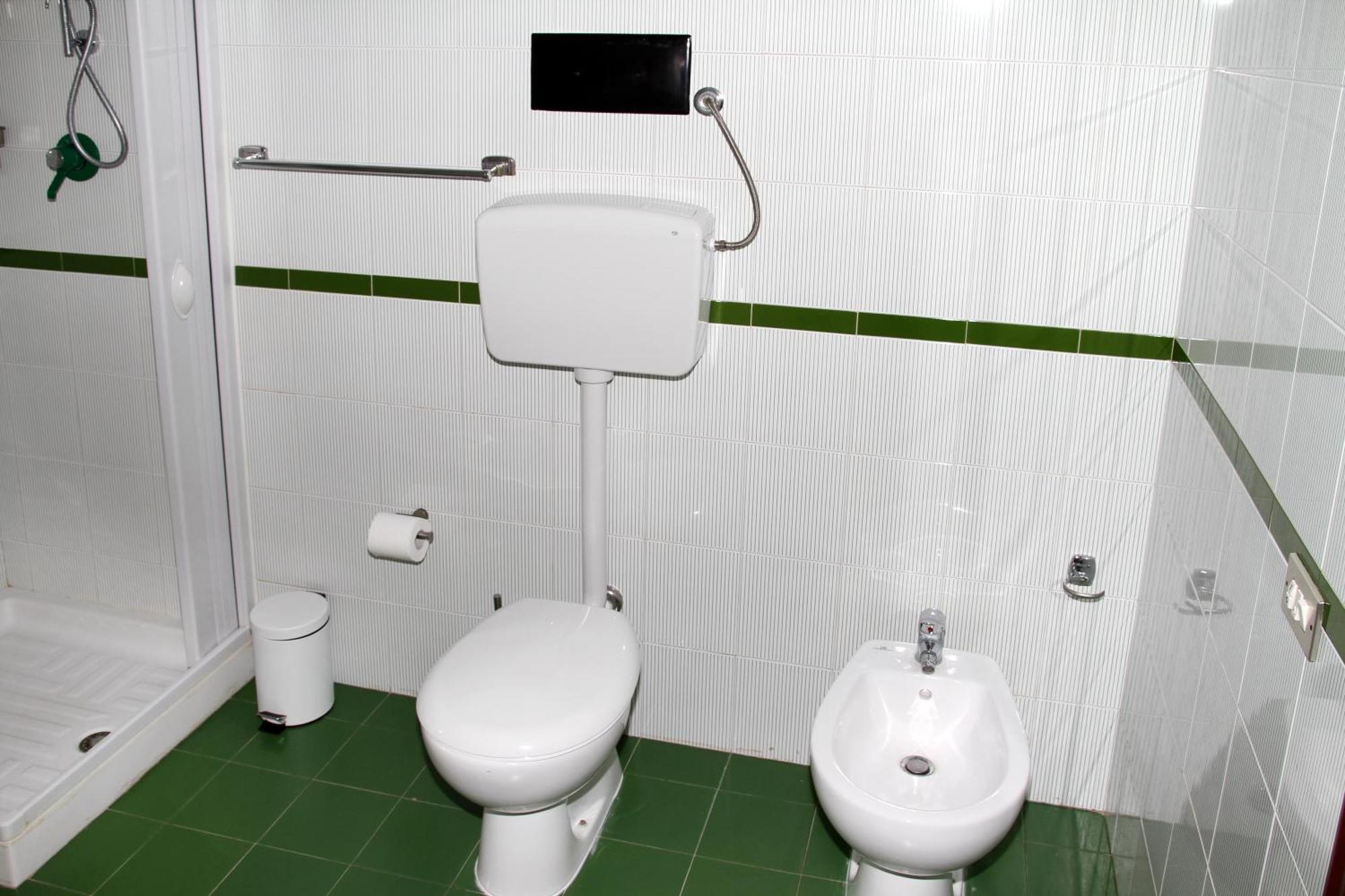 Attico Vista Mare Con Terrazza E Spa Riscaldata Santo Stefano di Camastra Ngoại thất bức ảnh